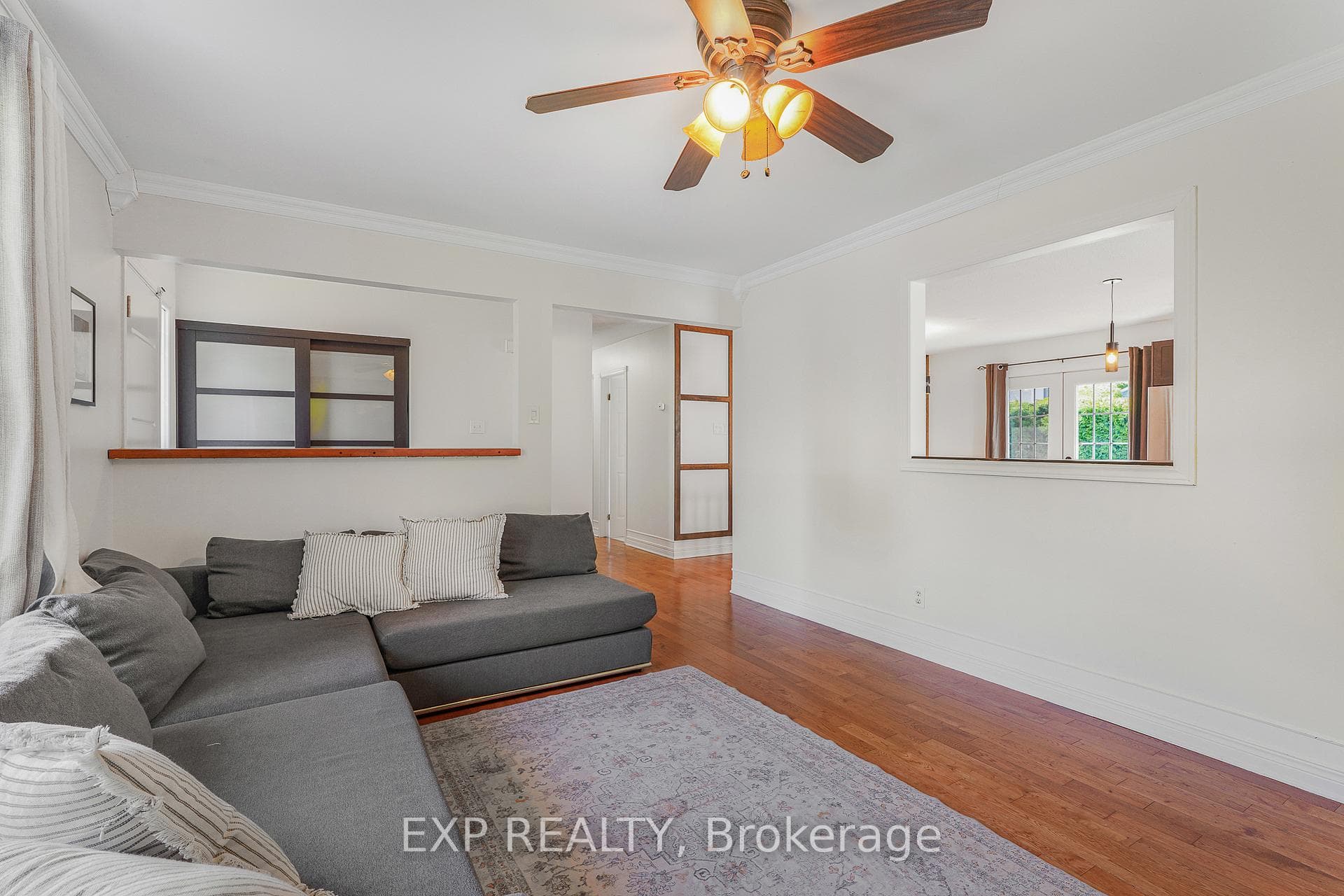 714 MORRIS Street photo 9
