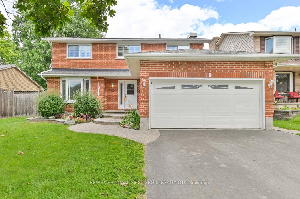 19 Morris Drive photo 3