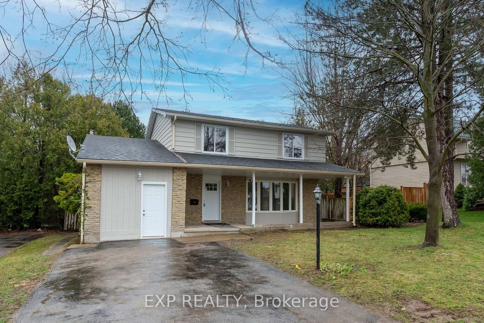 614 Chiddington Avenue photo 2