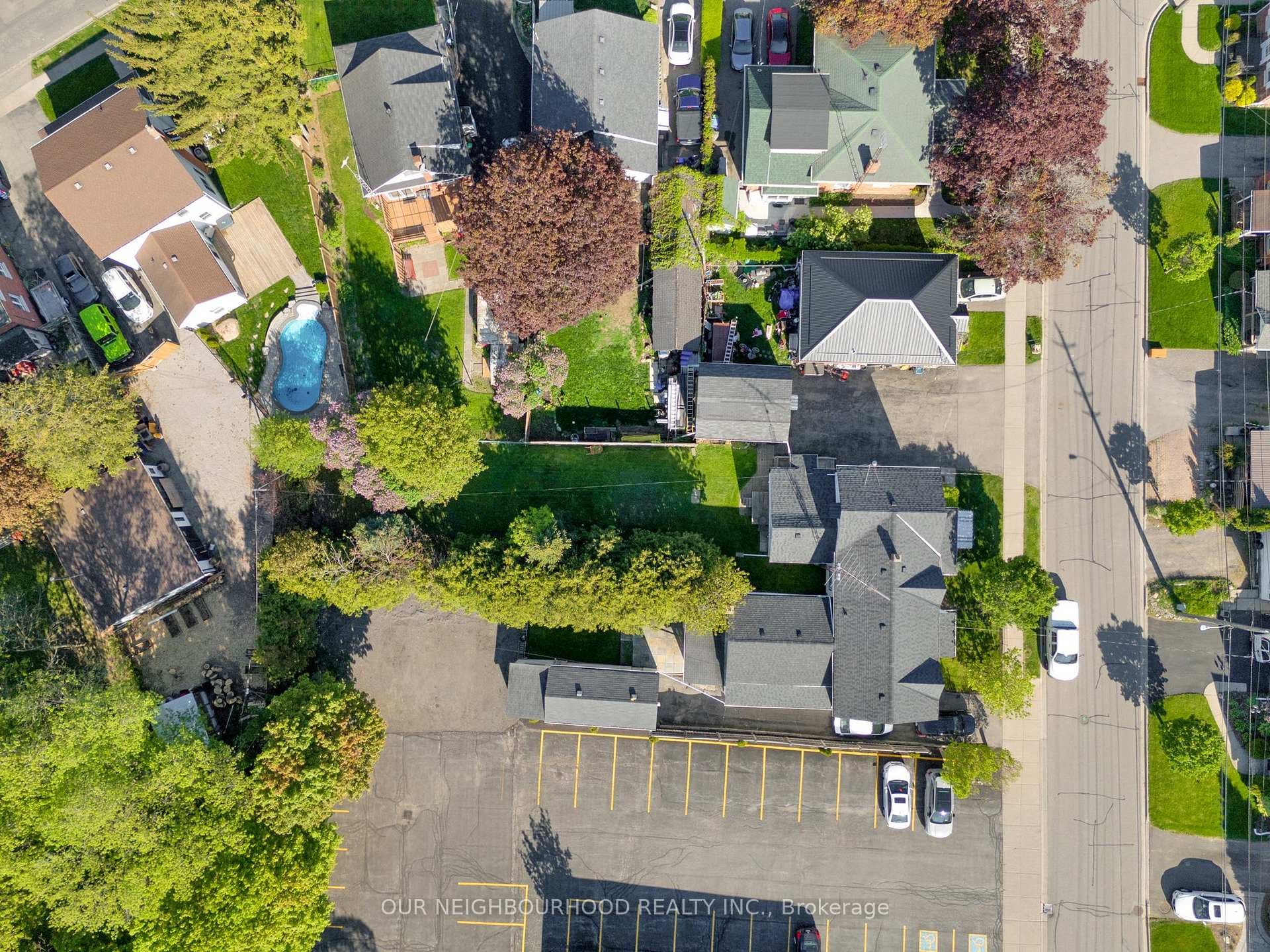 64 Wellington Street photo 28