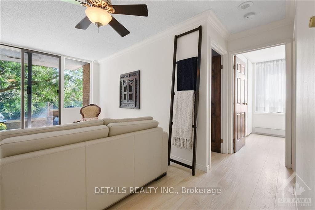 1177 BELANGER Avenue Unit 203 photo 15