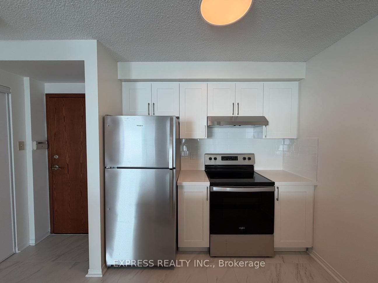 10 Queens Quay Unit 2105 photo 1