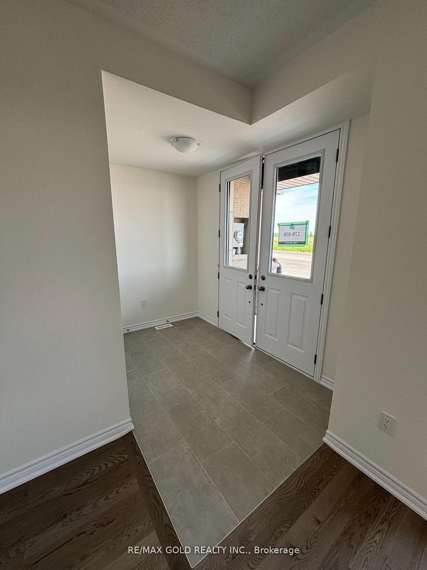12352 Mclaughlin Road photo 3