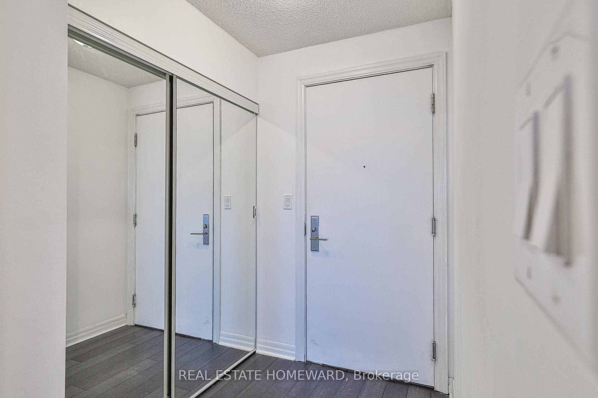 2015 Sheppard Avenue Unit 2806 photo 4