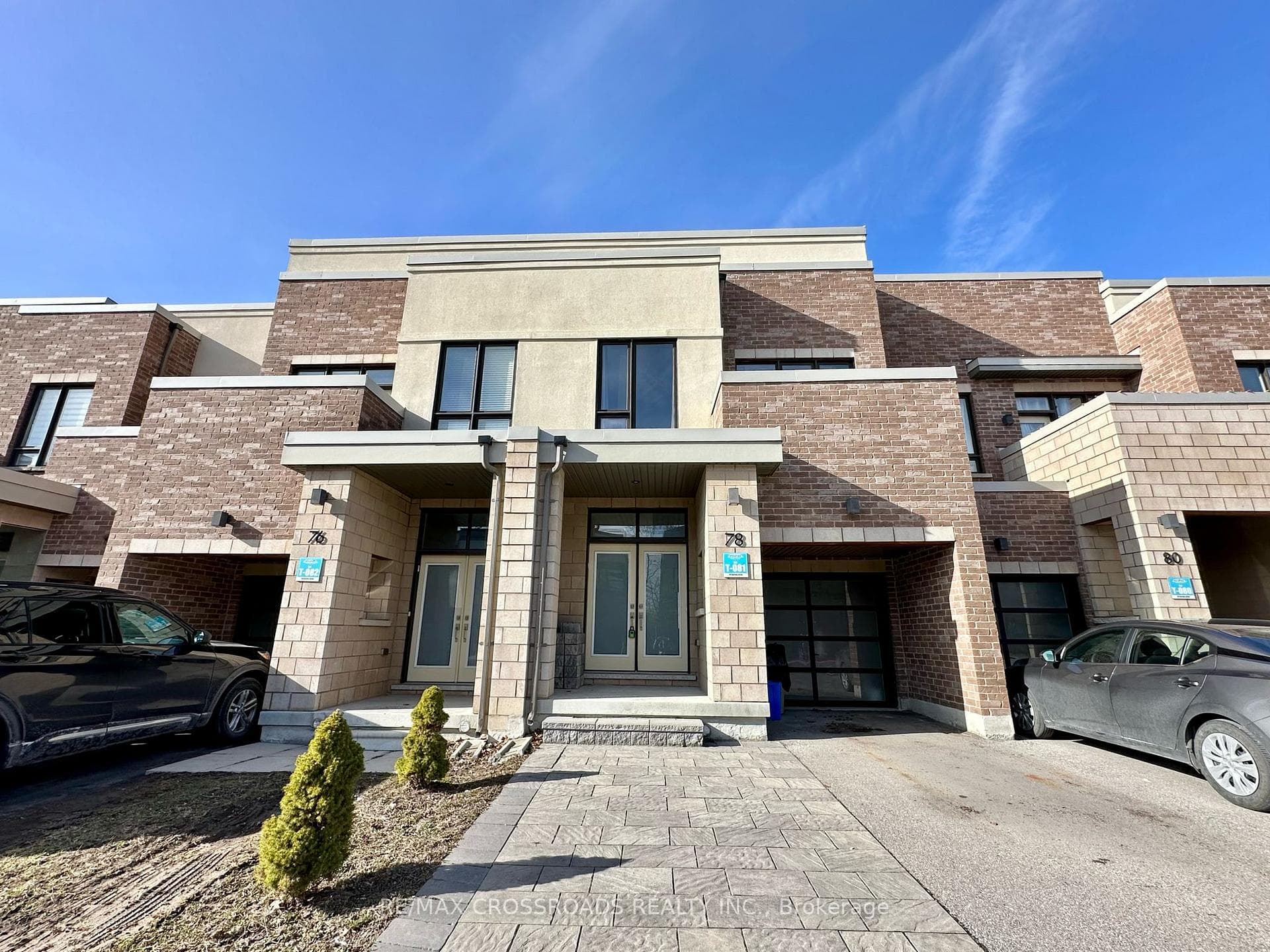 78 Dariole Drive photo 1