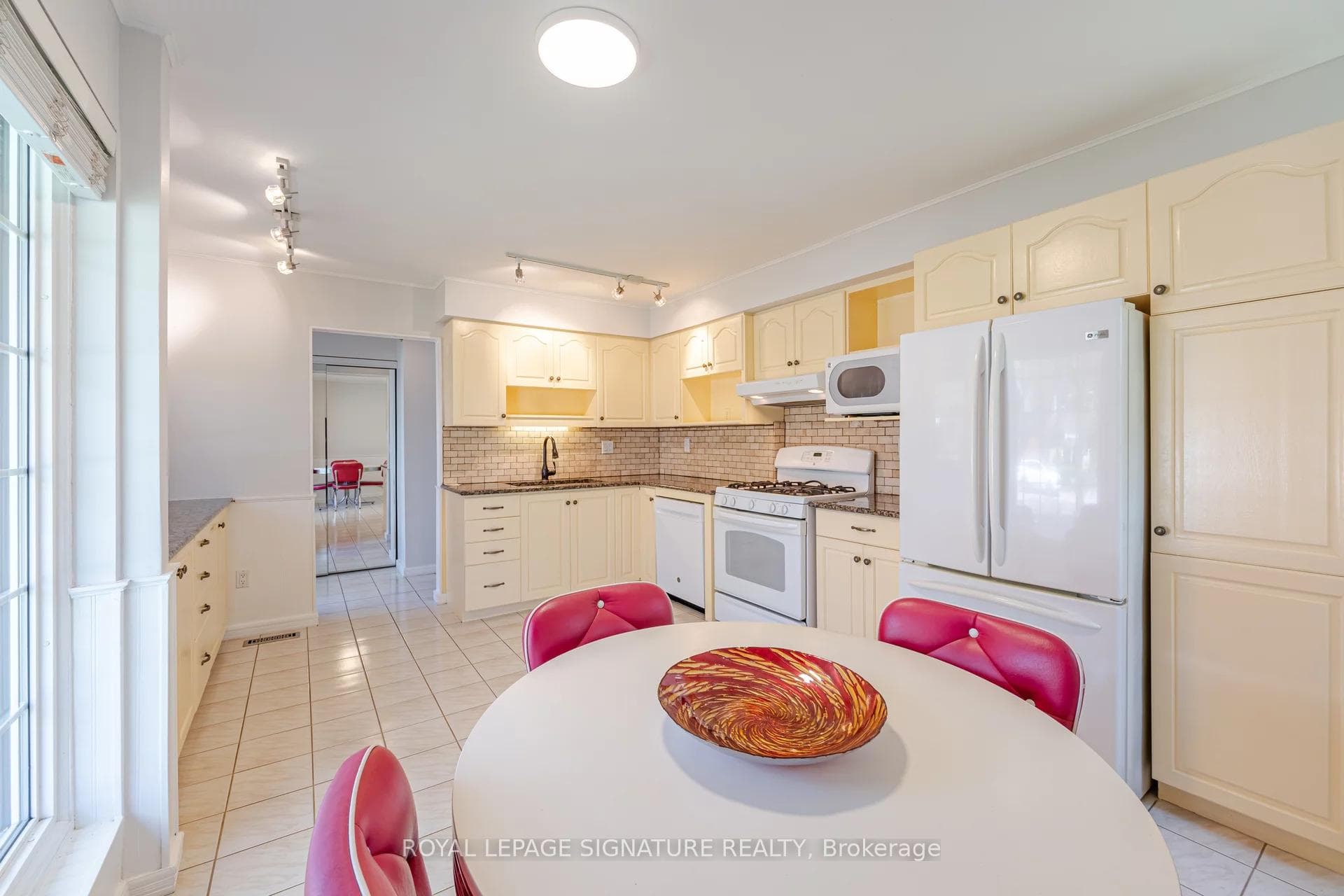622 Santee Gate photo 8