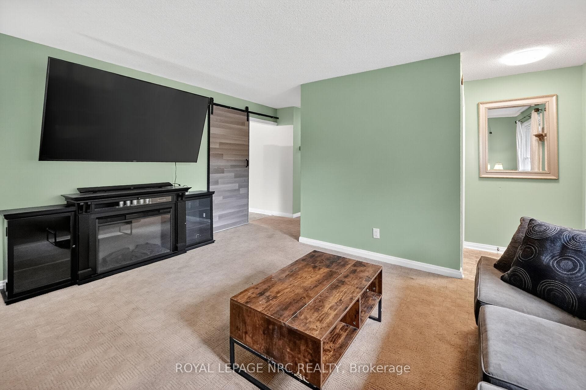 6556 Leawood Court photo 6