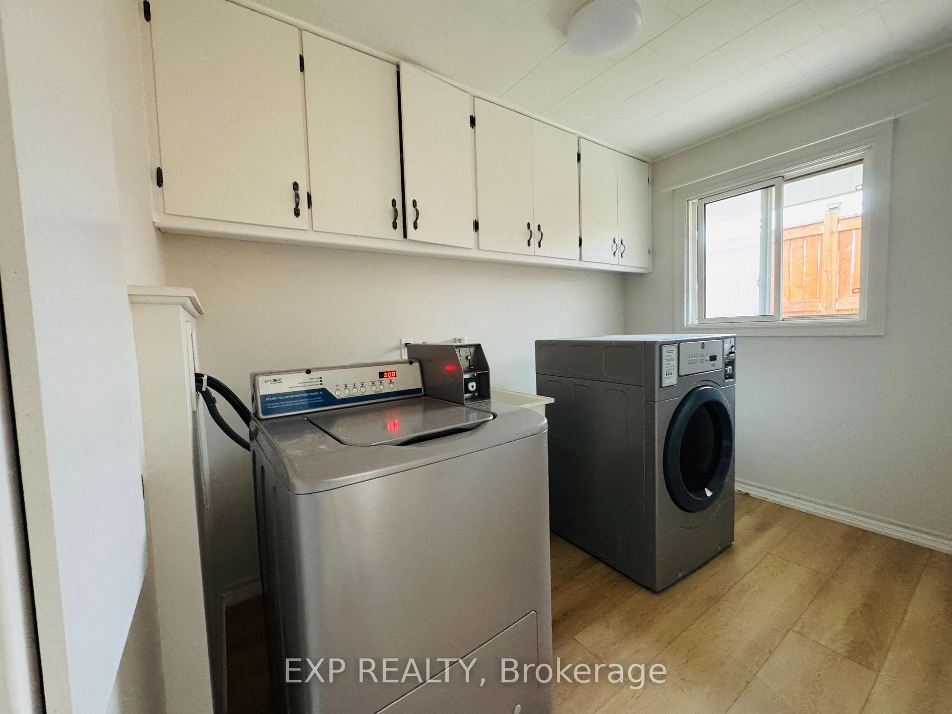 112 Baseline Road Unit A photo 11