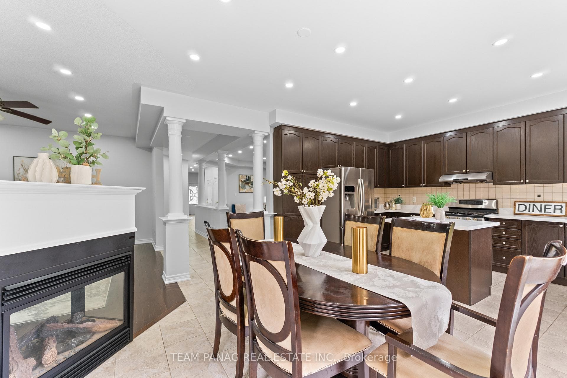 38 Stephanie Avenue photo 12