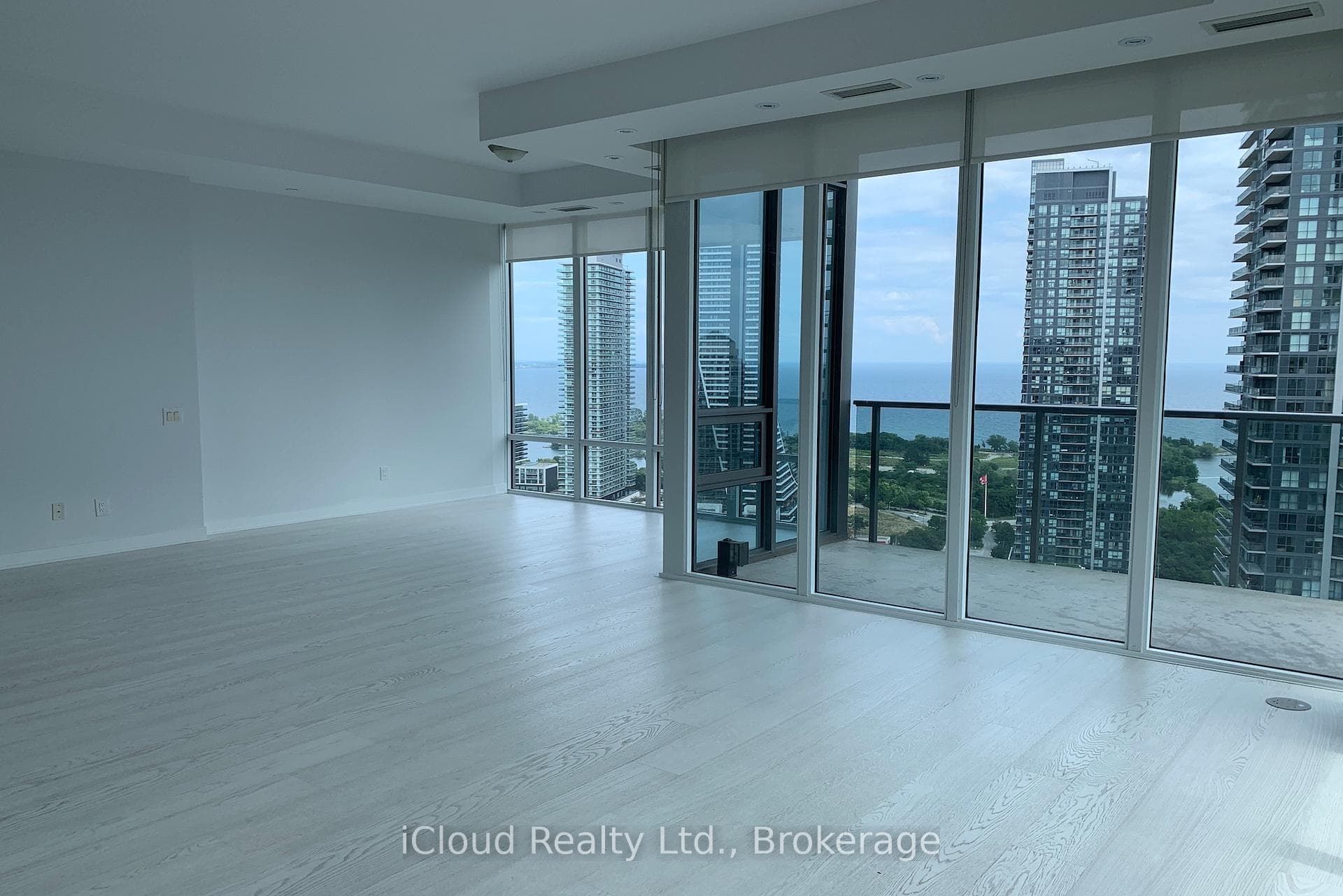 90 Park Lawn N/A Unit PH-3103 photo 28