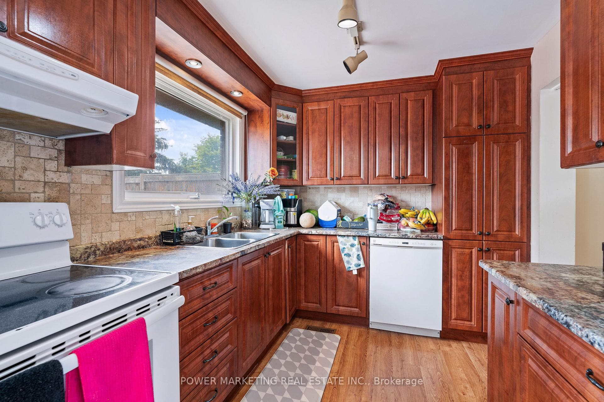 2111 Montreal Road Unit 76 photo 12