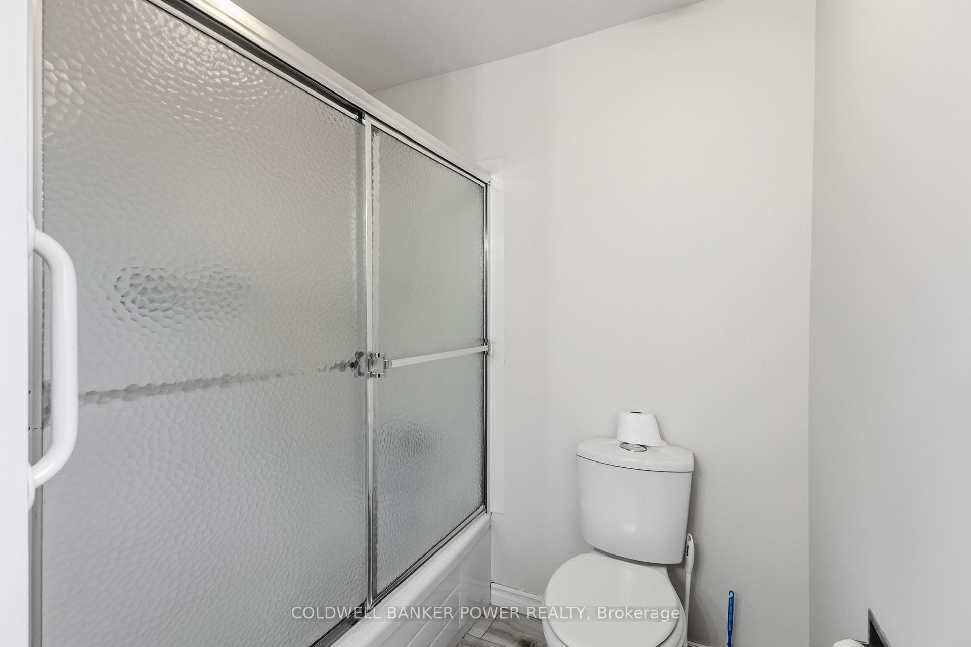 74 Patience Crescent photo 24