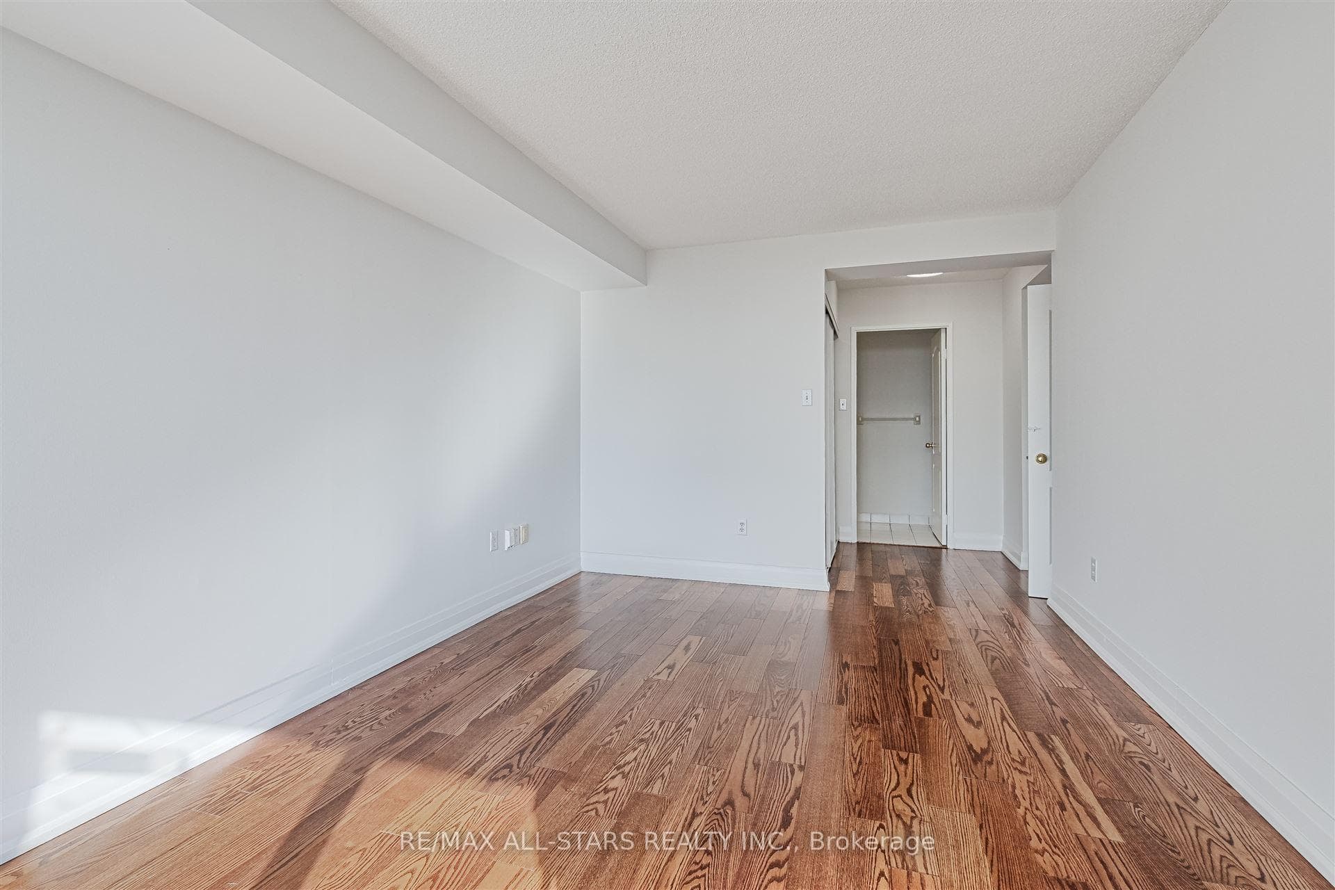 1 Greystone Walk Drive Unit 2089 photo 18