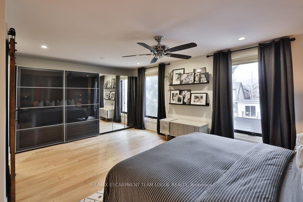 322 CAROLINE Street photo 24