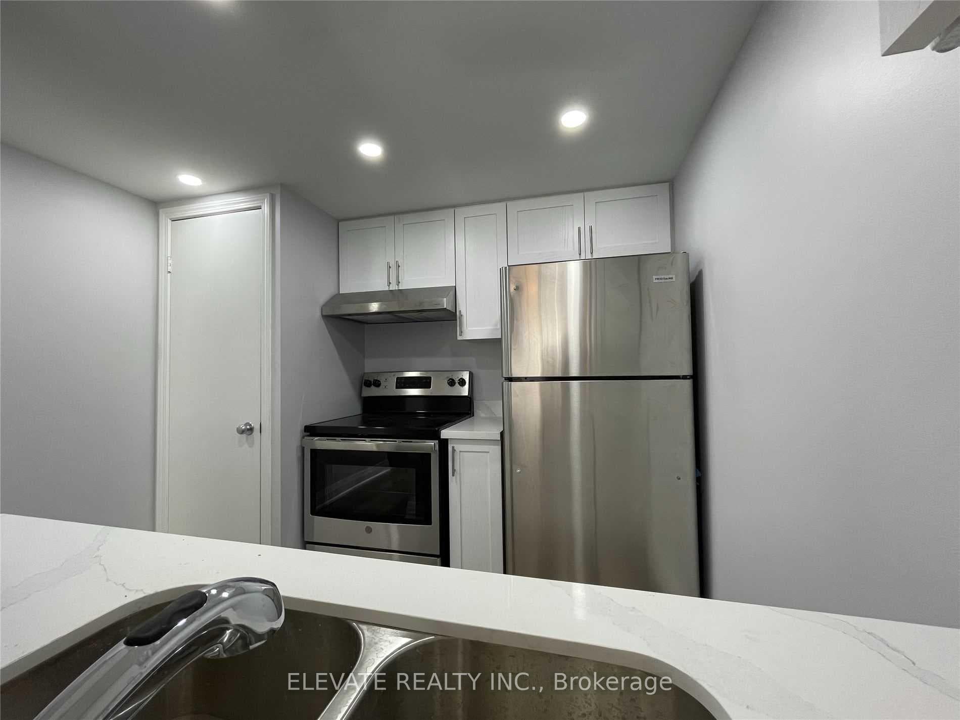 68 Douro Street Unit 111 photo 10