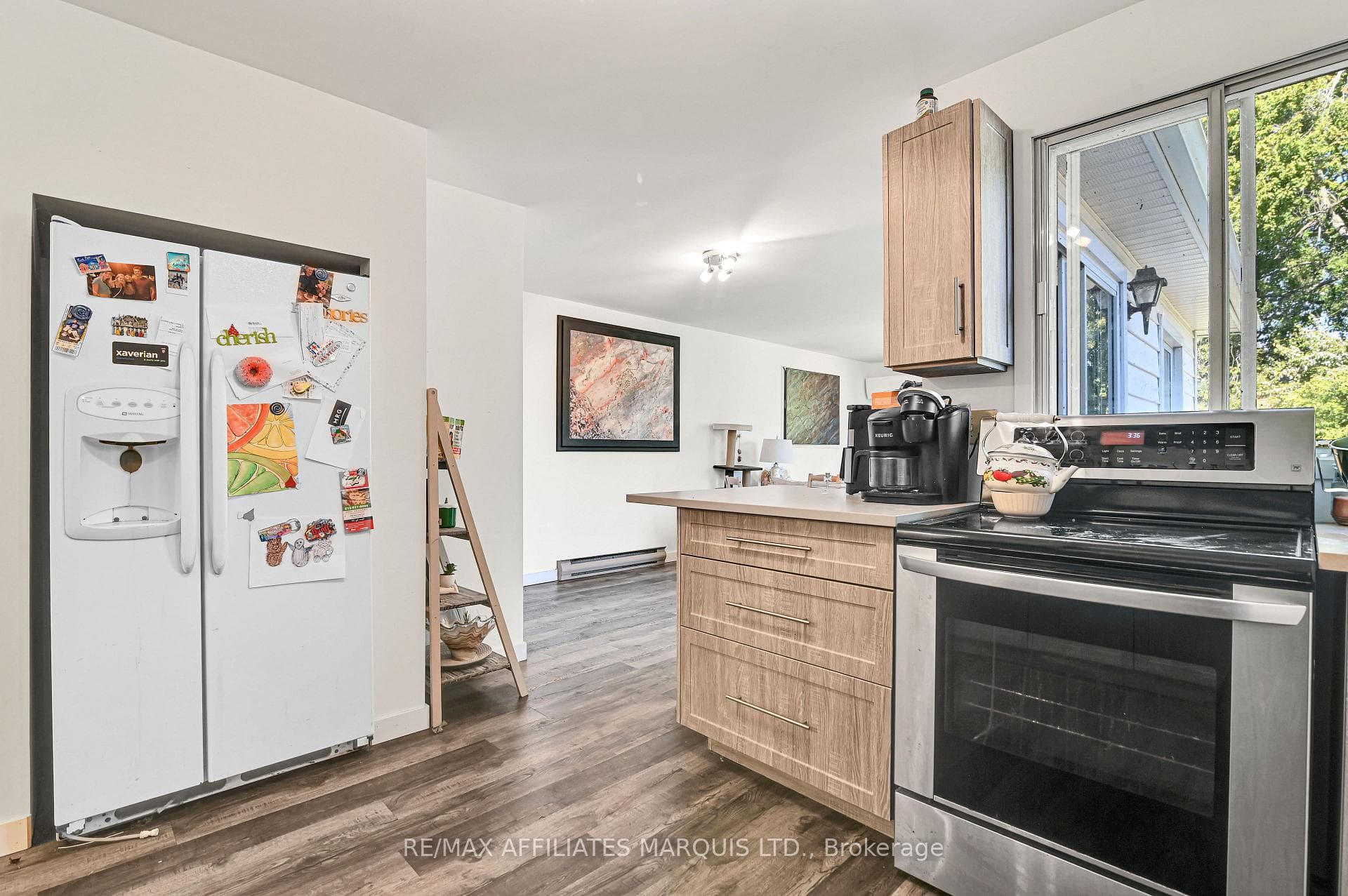 1603 Peter Street photo 23