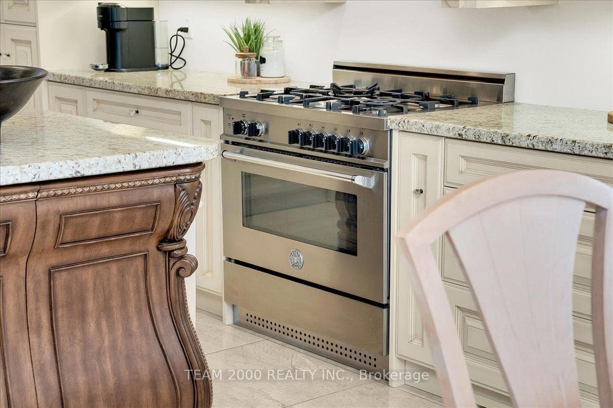 23 Ciro Barillari Court photo 13