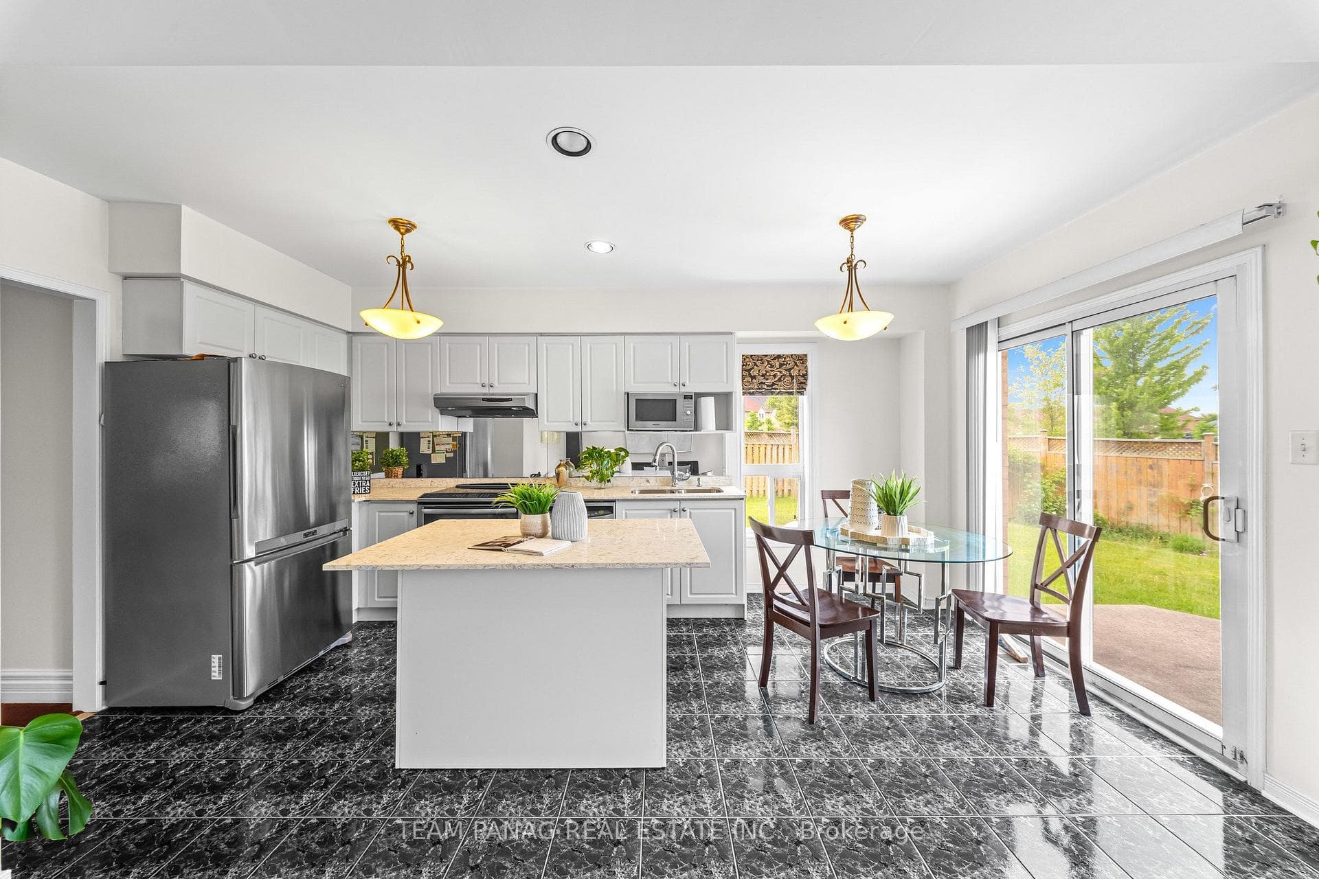 12 Stirrup Court photo 20
