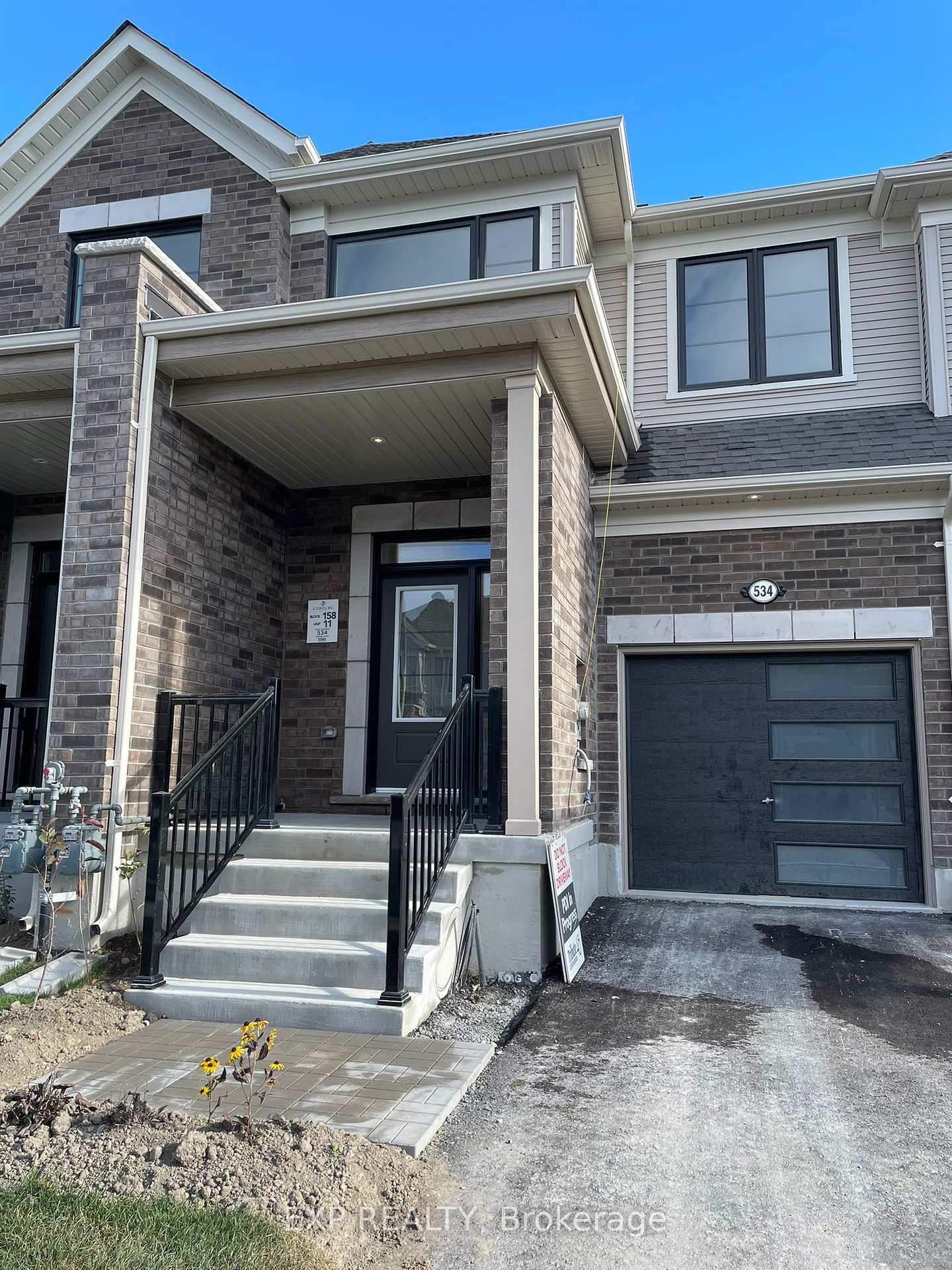 534 Worden Street photo 1