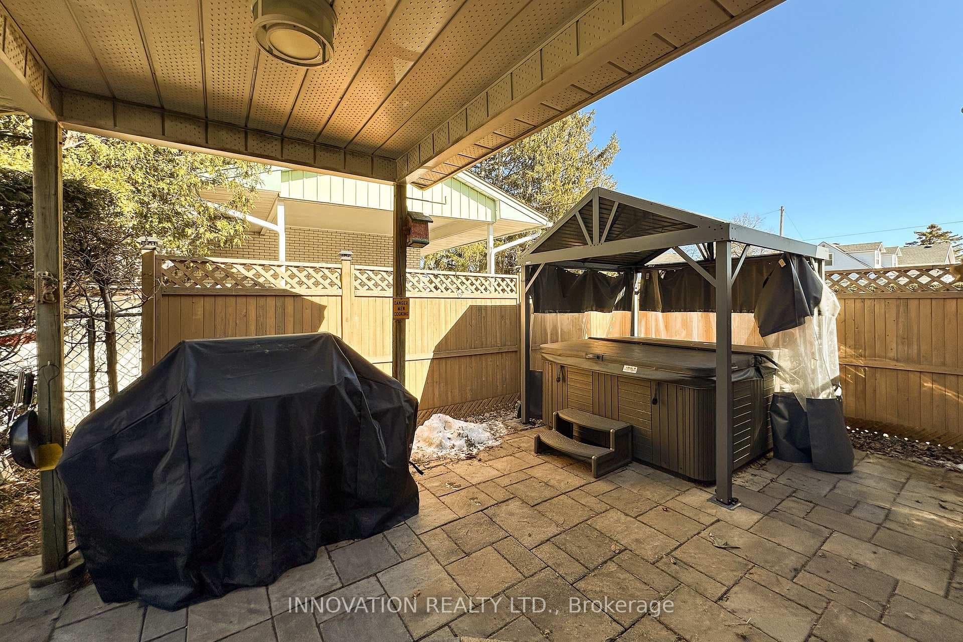 73 Oakridge Boulevard photo 30