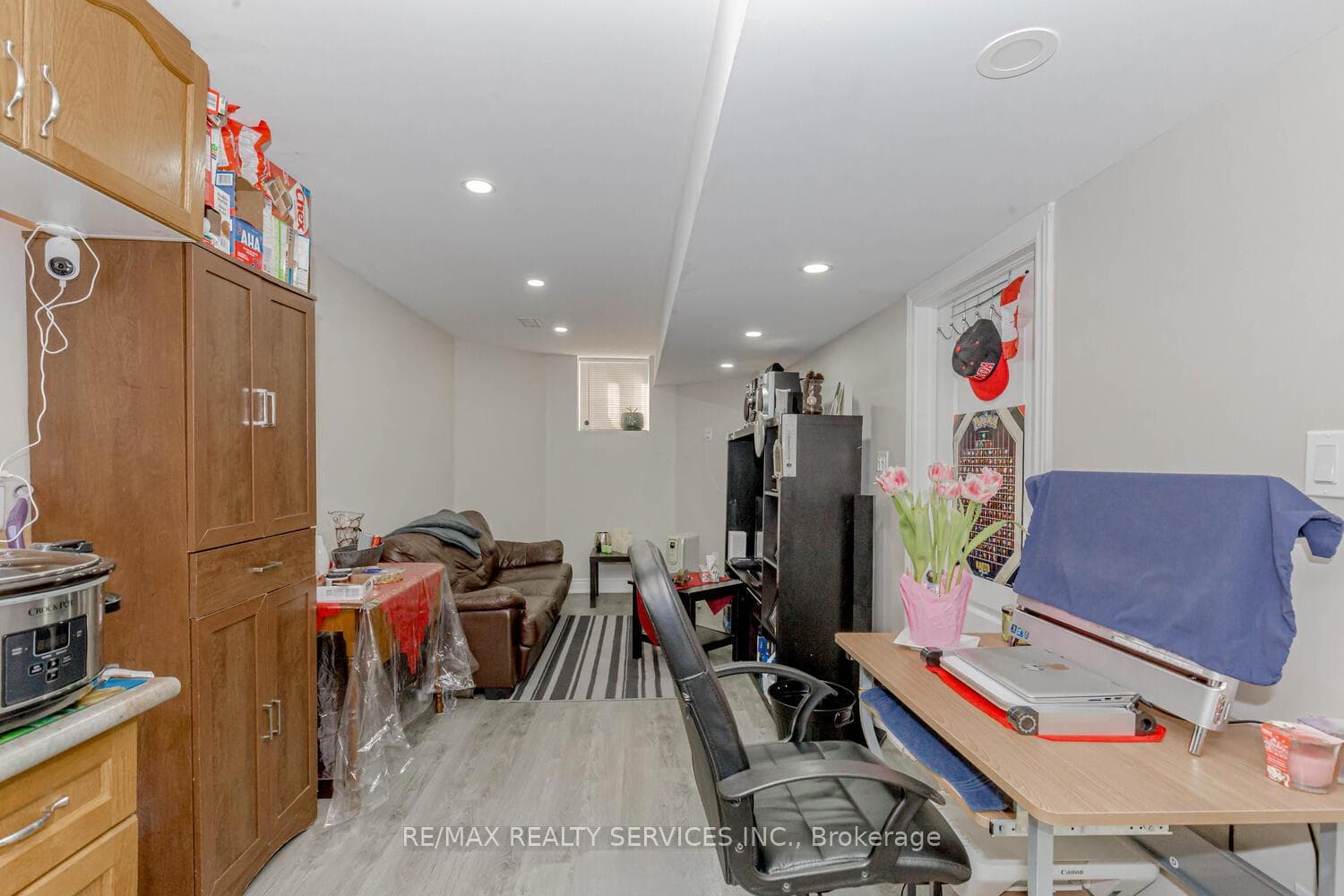 40 Manorwood Court photo 31