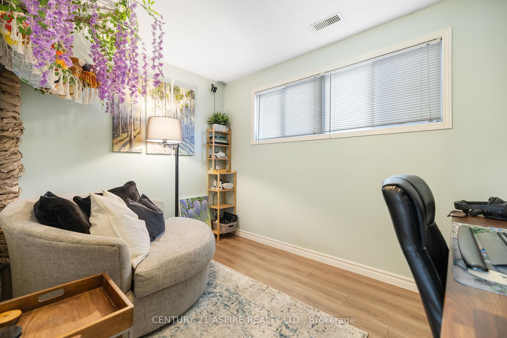 15 Dutch Drive photo 29