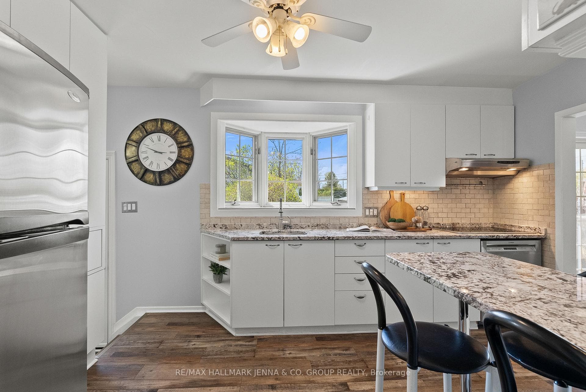 29 Kingsbury Avenue photo 7