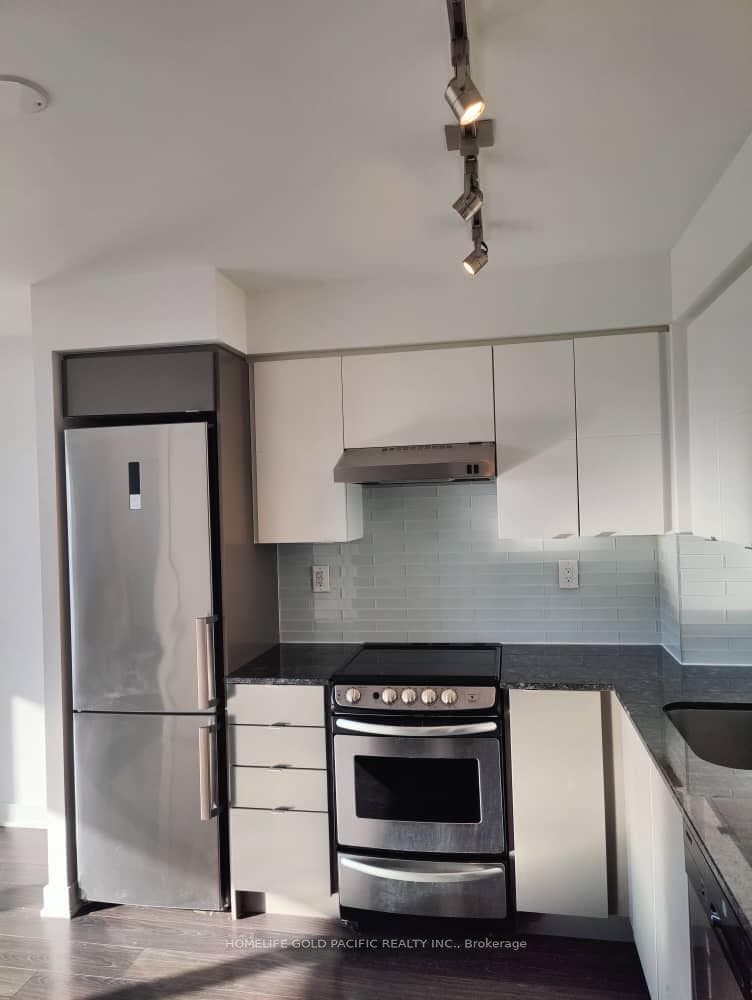 160 Flemington Road Unit 1313 photo 5