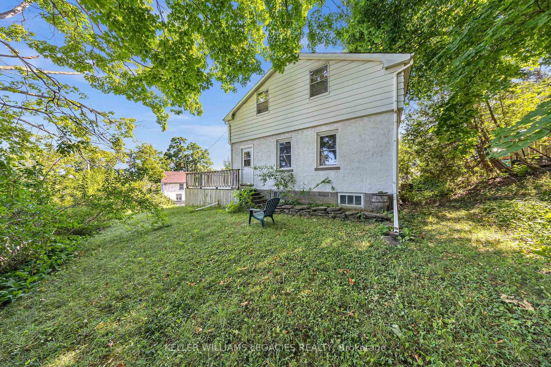 688 Aylmer Street photo 41