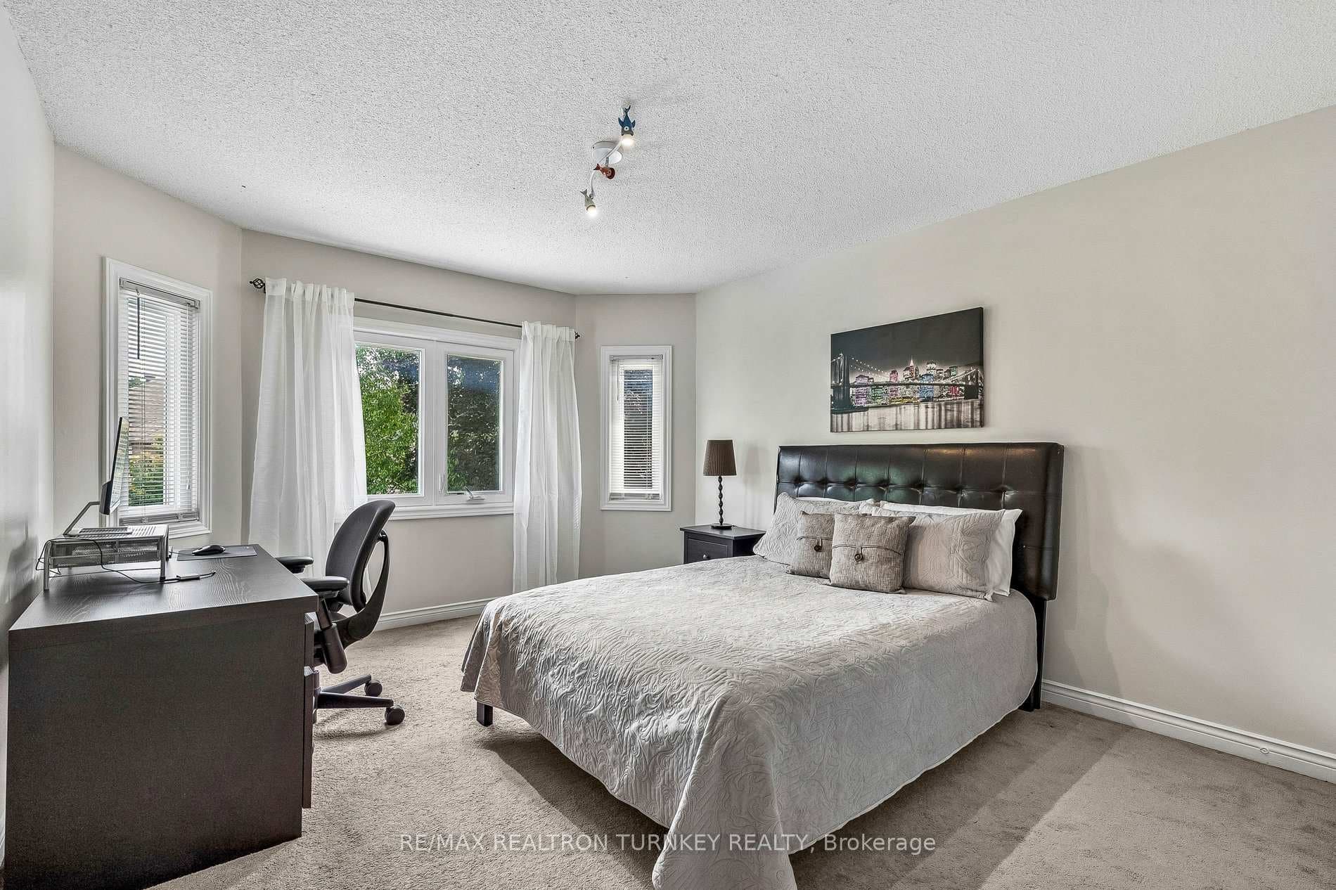 4th Bright & Spacious Bedroom