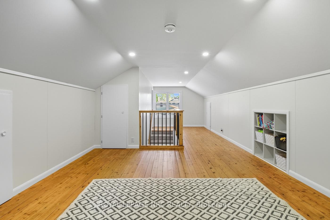 3754 Highland Drive photo 29