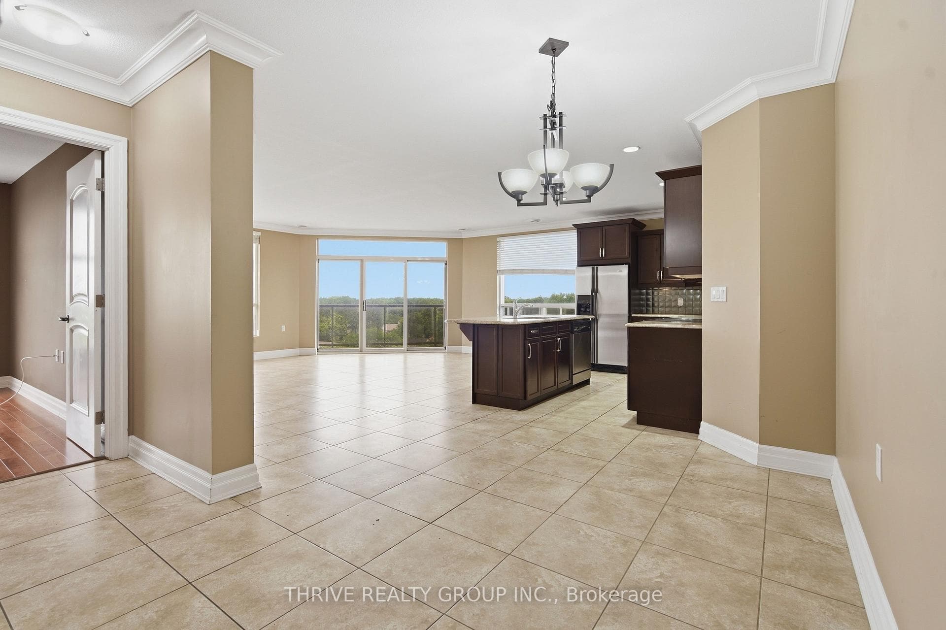 250 Pall Mall Street Unit 802 photo 3