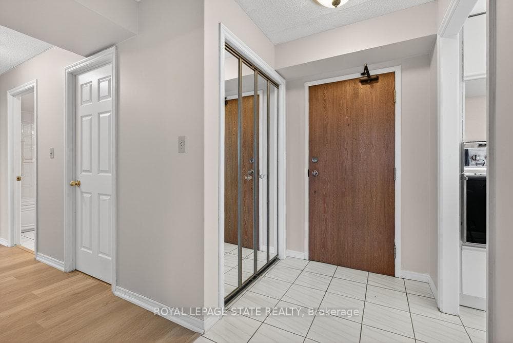 99 Donn Avenue Unit 602 photo 12