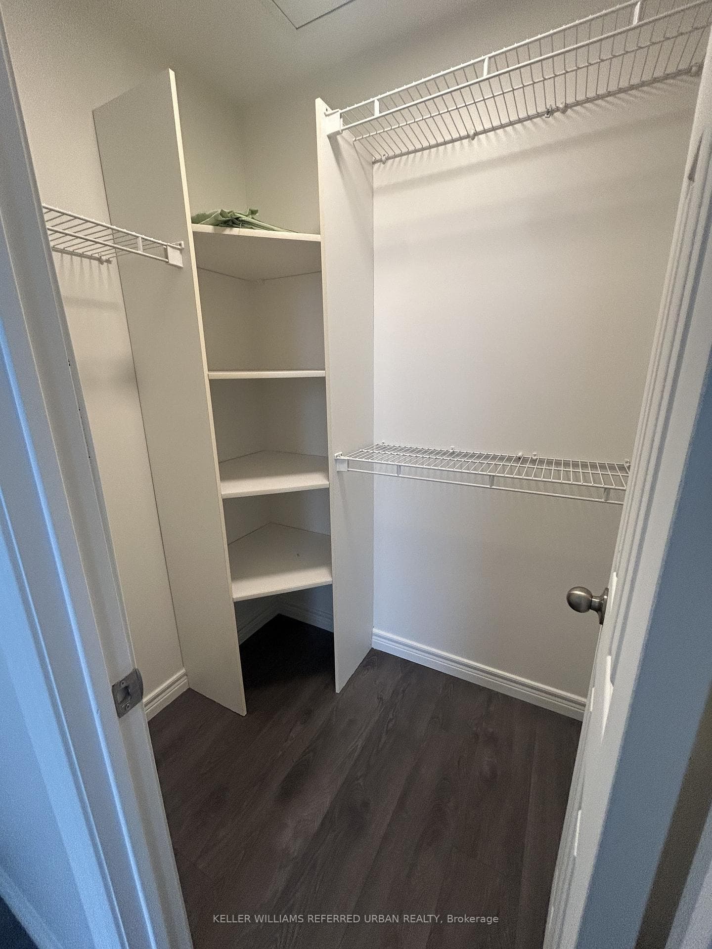 1 Leaside Park Drive Unit 408 photo 12