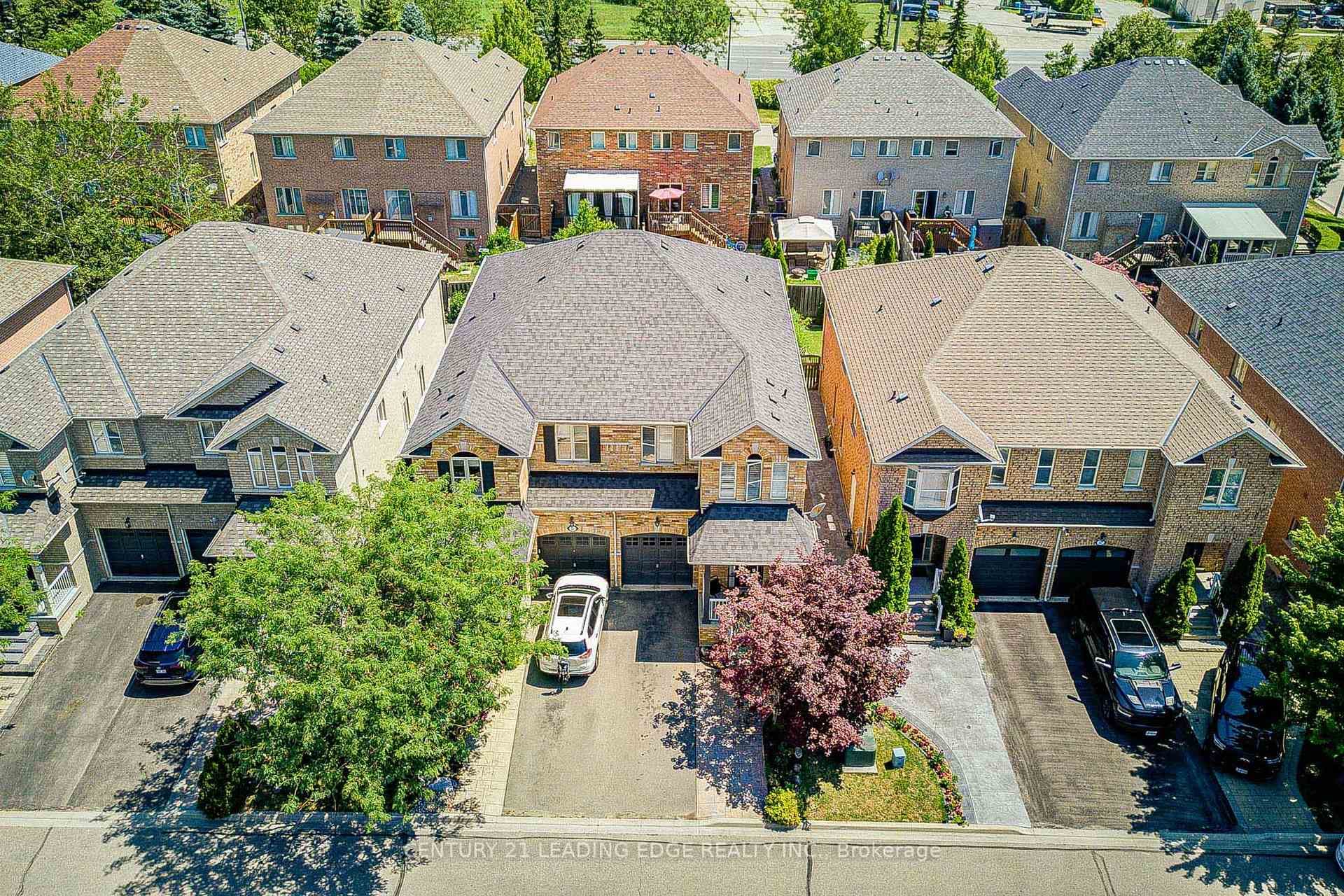 21 Treasure Hill Road photo 3