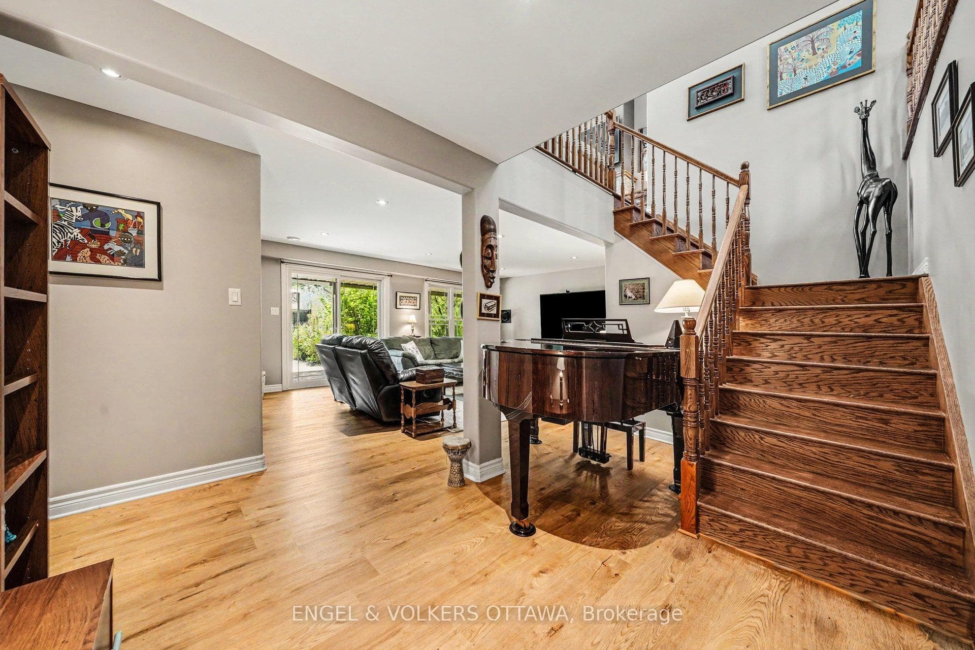 382 Craig Road photo 13