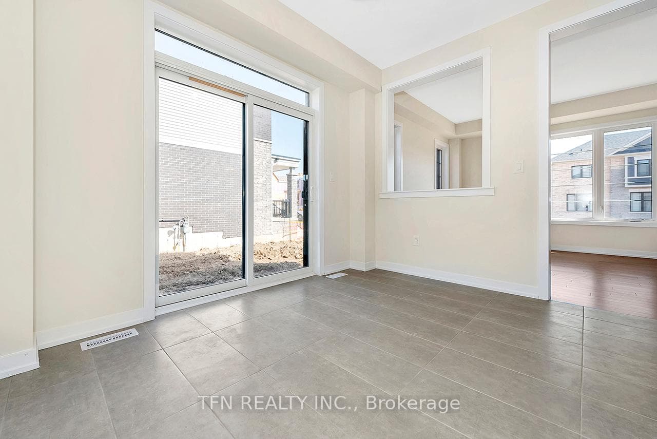 138 Lilac Circle photo 16