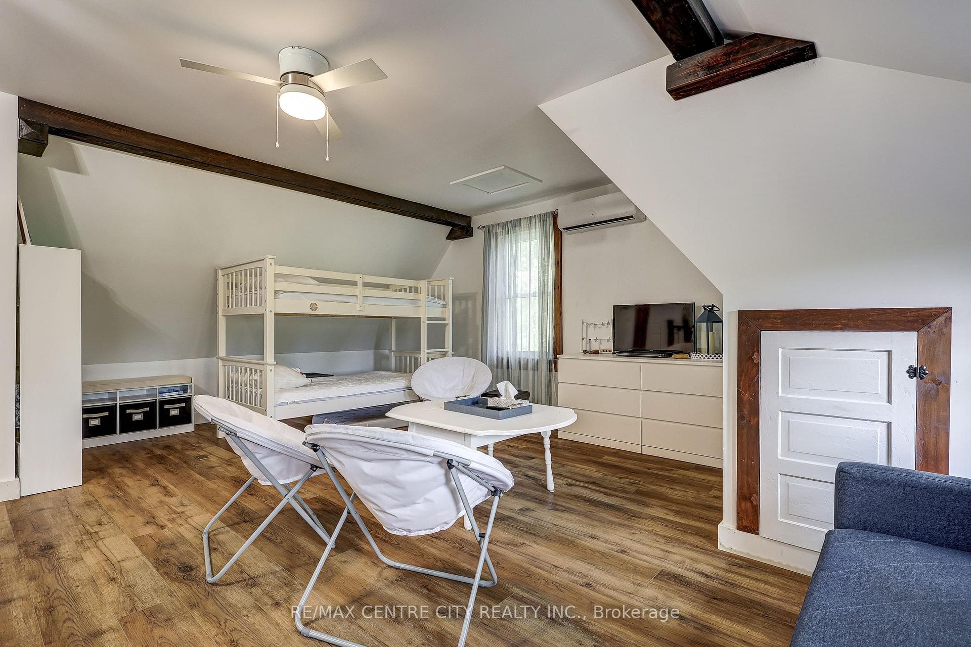 17374 Lakeshore Road photo 33
