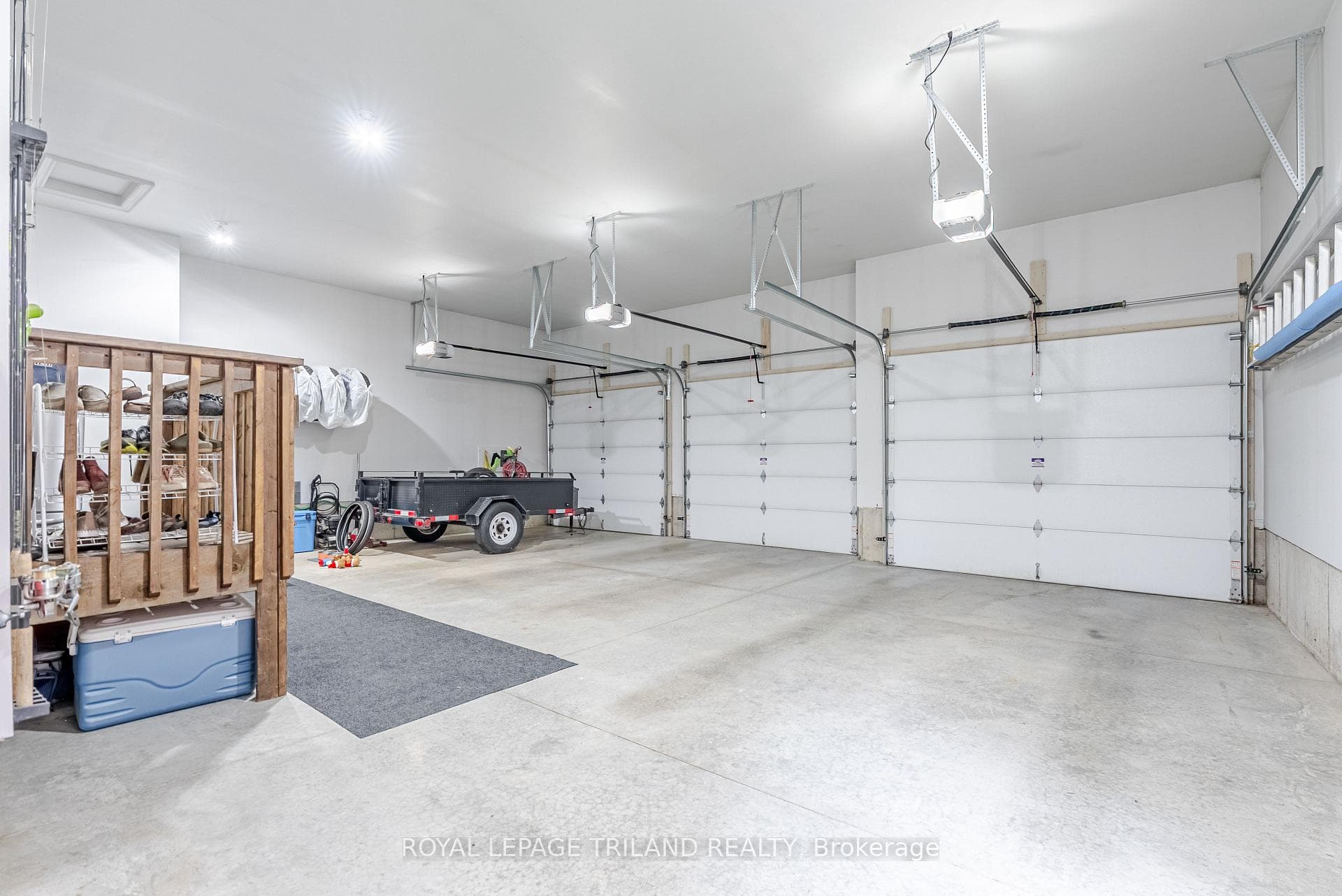 296 Dufferin Street photo 40