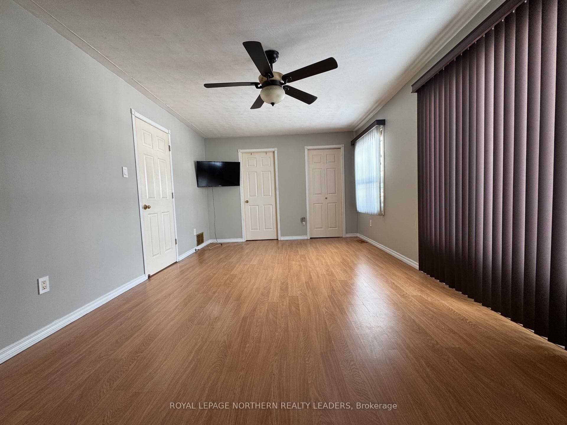 27 Sterling Avenue photo 17