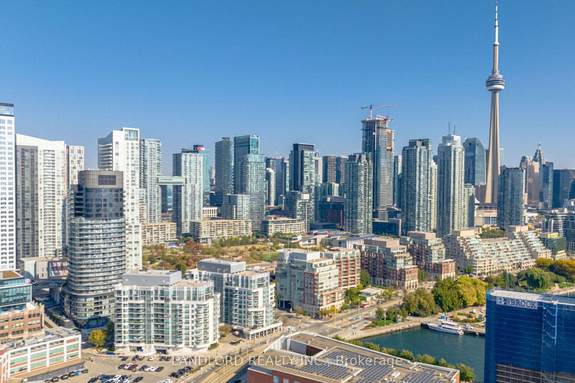 600 Queens Quay Unit 1005 photo 26