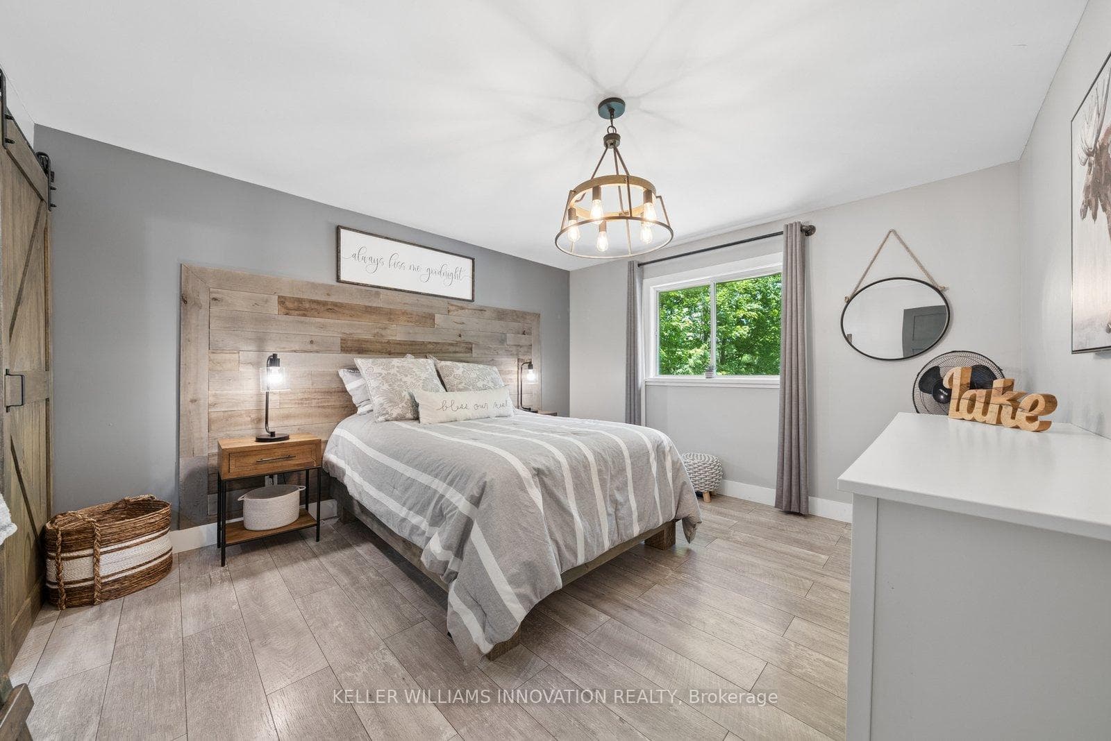 371 Skene Road photo 18