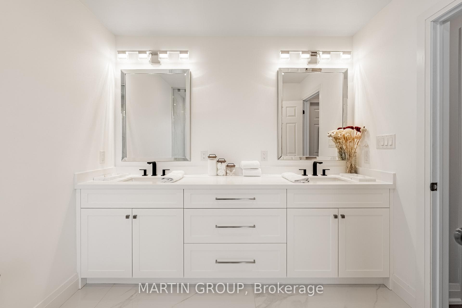 3227 Steeplechase Drive photo 34