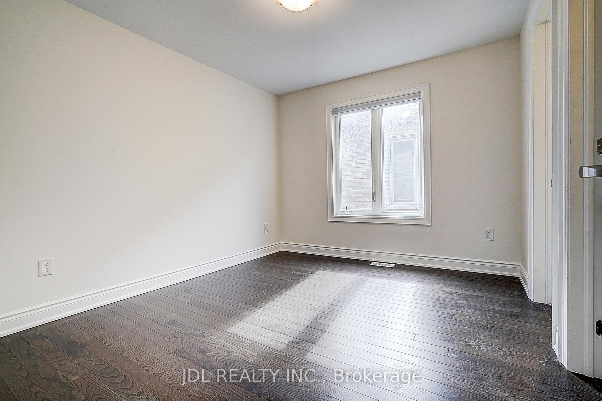 3574 Bur Oak Avenue photo 38
