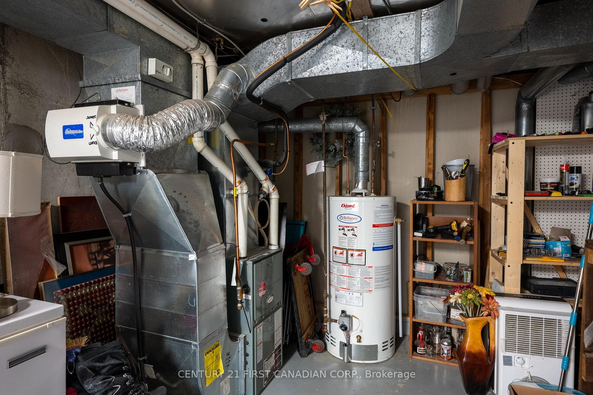 229 Millbank Drive photo 26