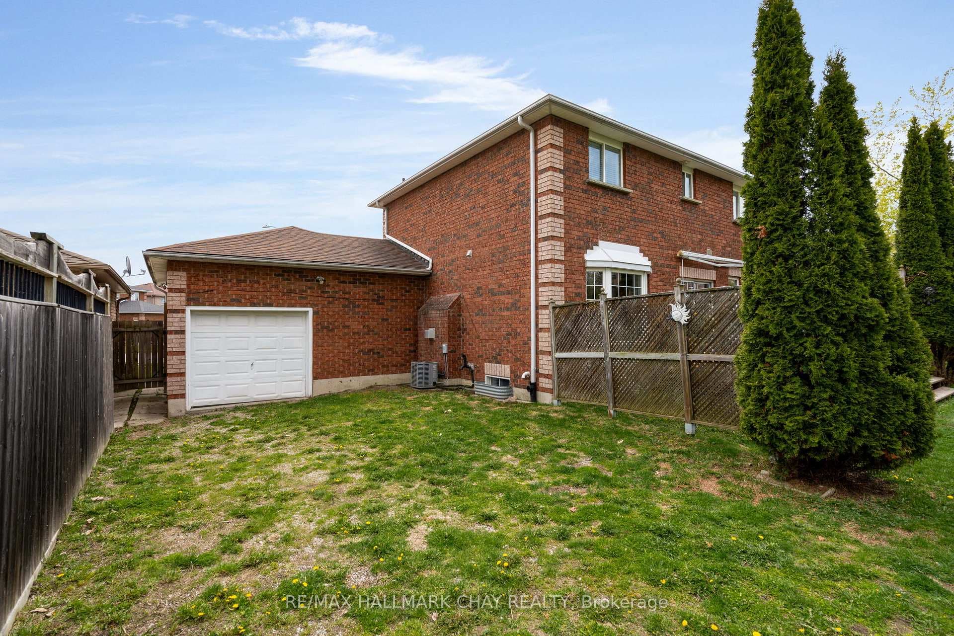 34 Crompton Drive photo 31