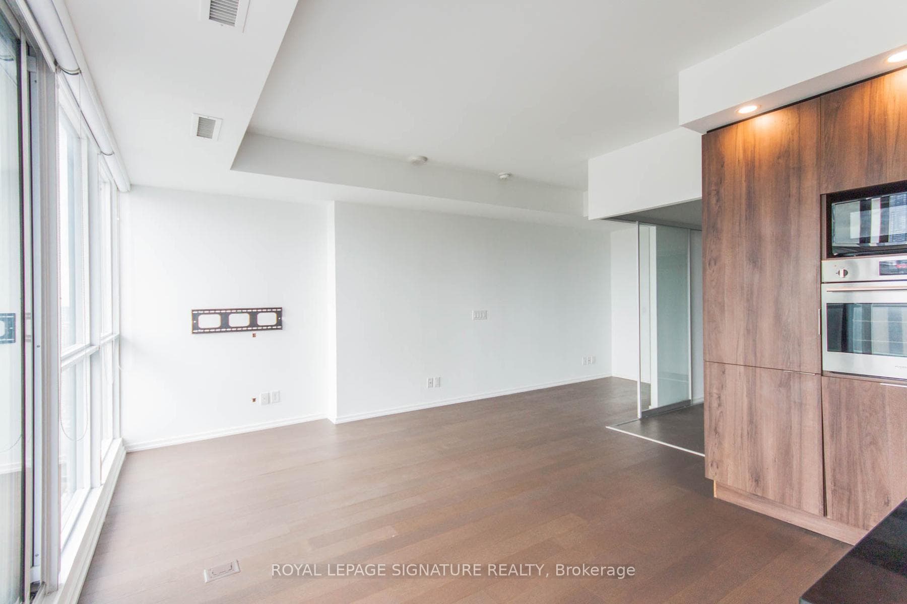 70 Temperance Street Unit 2902 photo 7