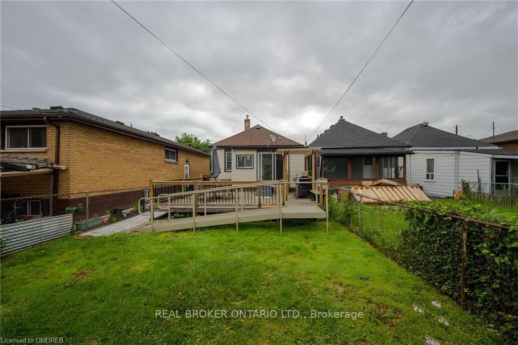 383 Cope Street photo 25