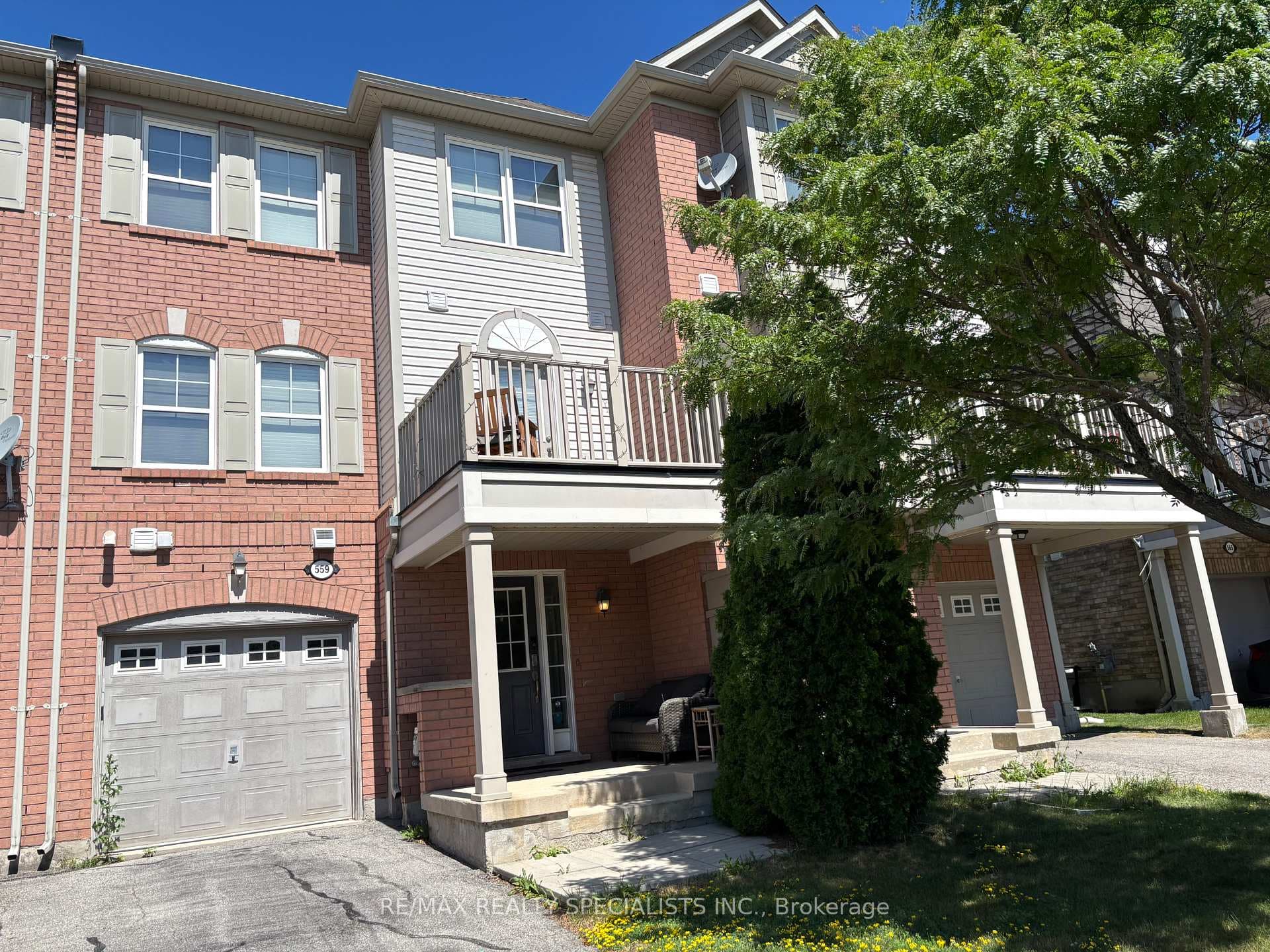 559 Speyer Circle photo 1