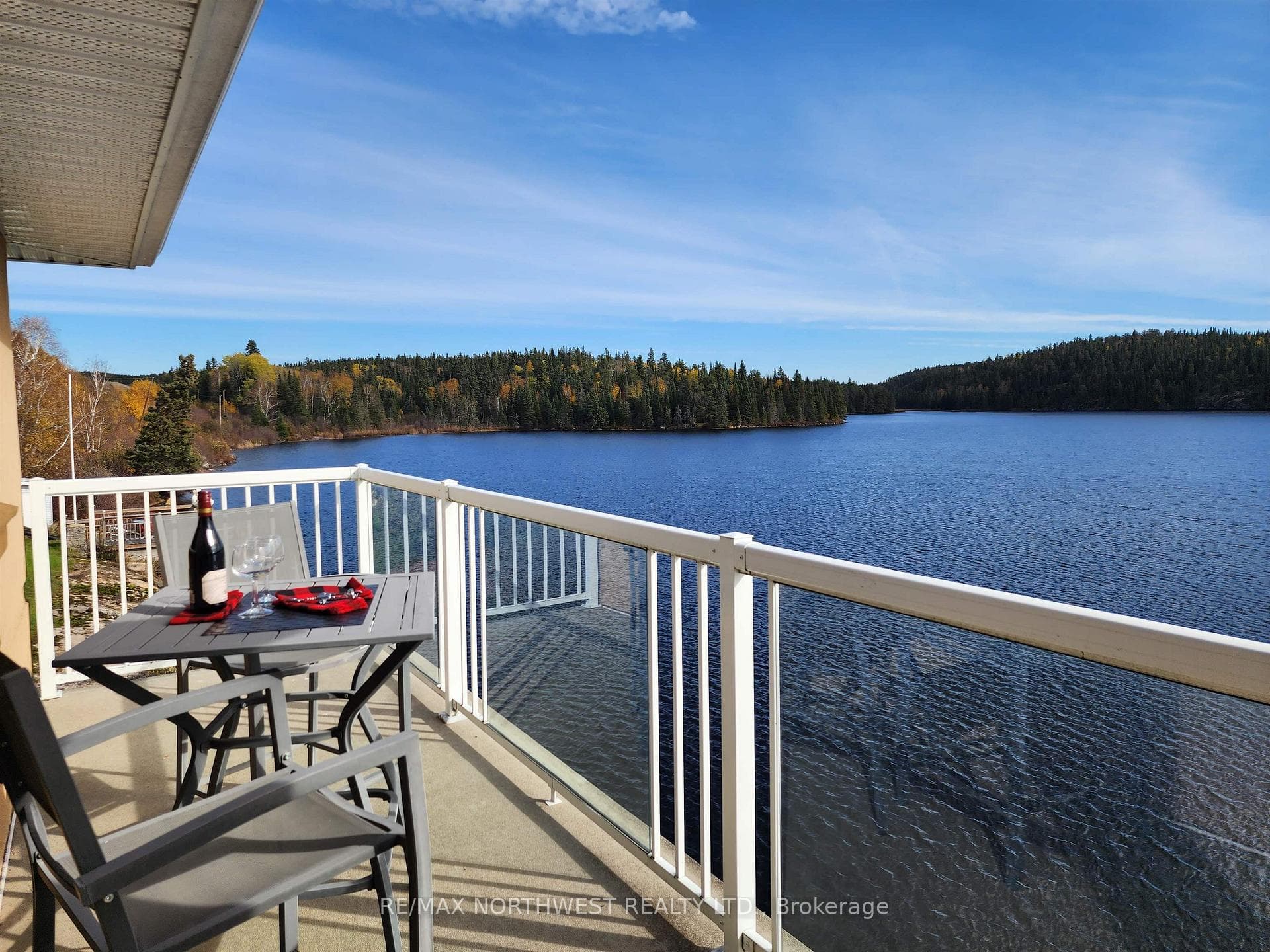23 Hawk Lake photo 31